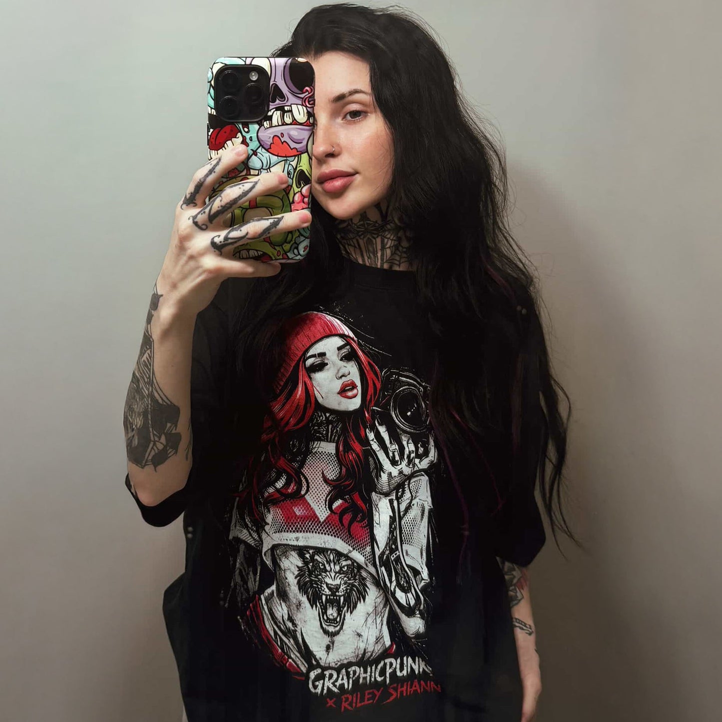 Graphic Punks × Riley Shiann Tee - Graphic Punks