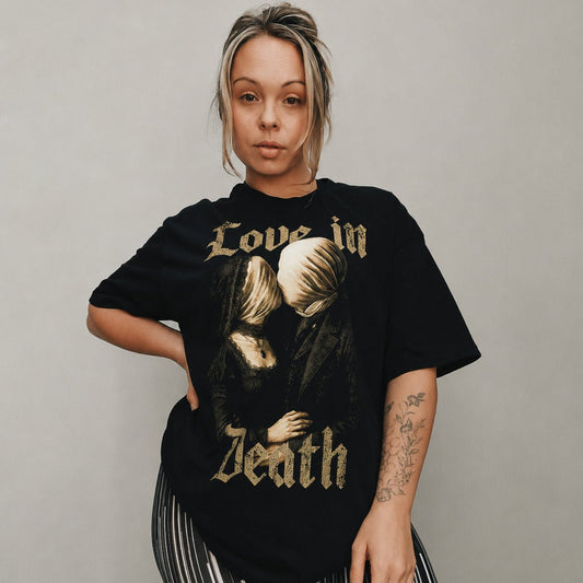 Love in Death Oversized Tee - Graphic Punks